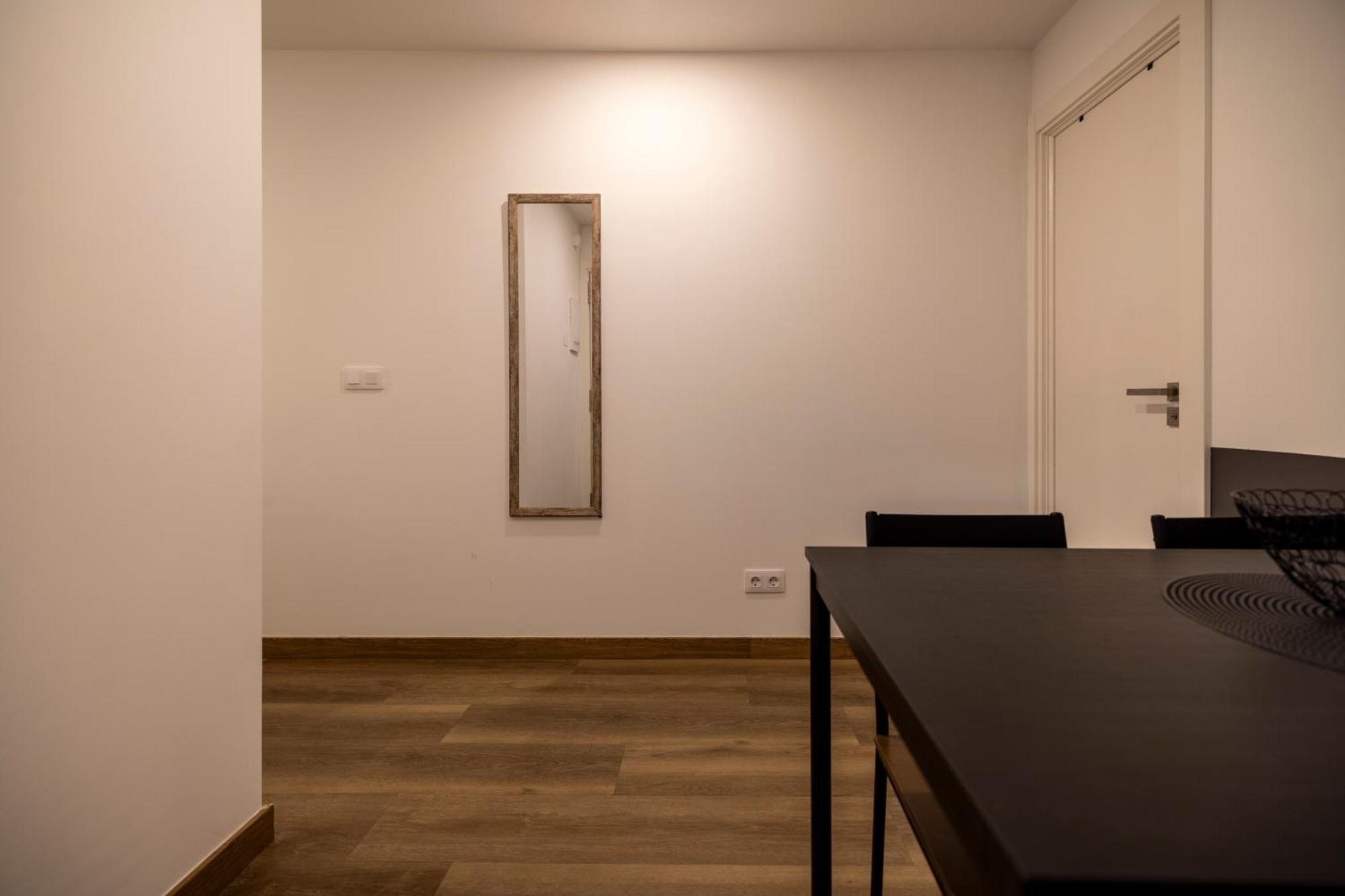 Estudio Para Grupos Pequenos En El Pas De La Casa - Centrico 外观 照片